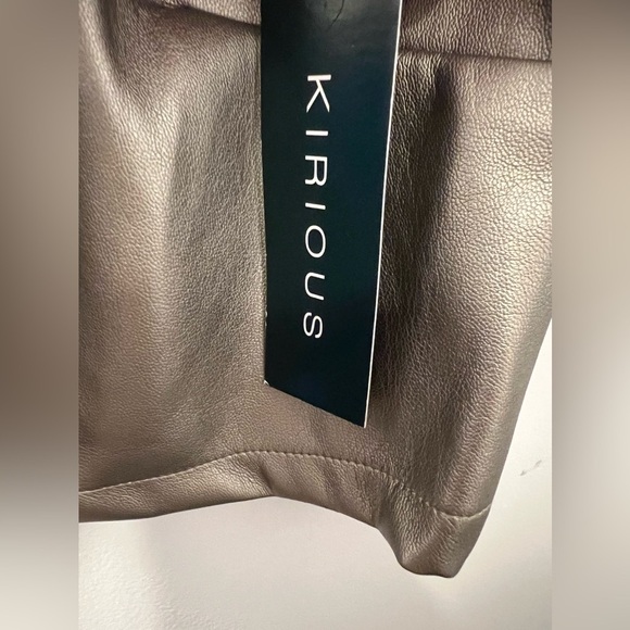 NWT Kirious Los Angeles Faux Leather Top - Metallic - Picture 3 of 6